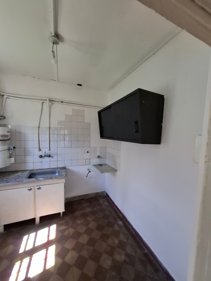Casa Antigua ideal inversion (alquilada)