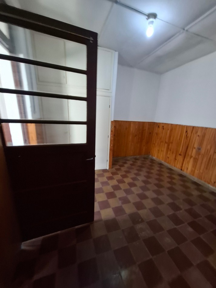 Casa Antigua ideal inversion (alquilada)
