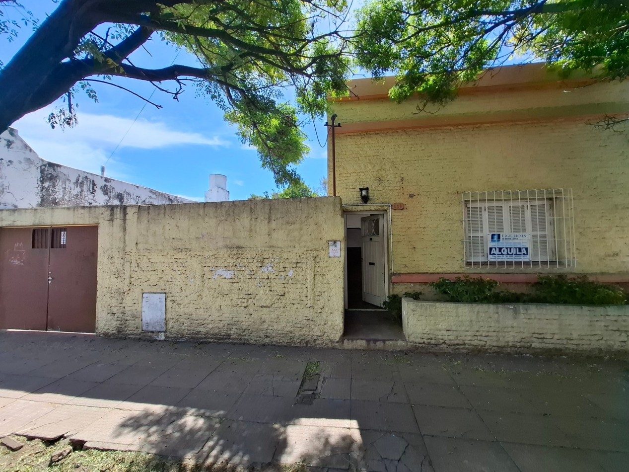 Casa Antigua ideal inversion (alquilada)