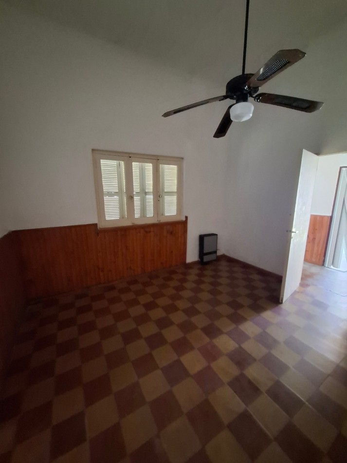 Casa Antigua ideal inversion (alquilada)